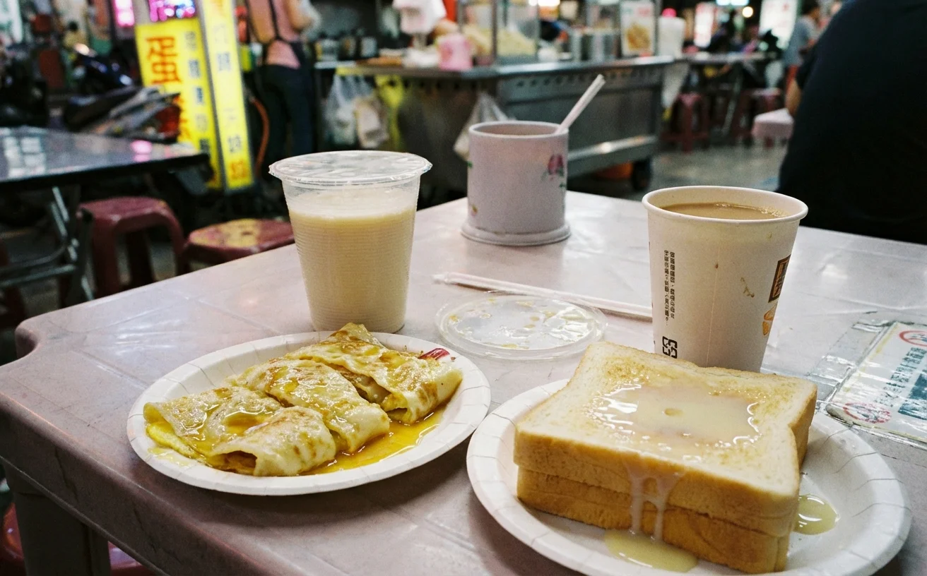 不健康台式早餐：油膩蛋餅甜豆漿白吐司